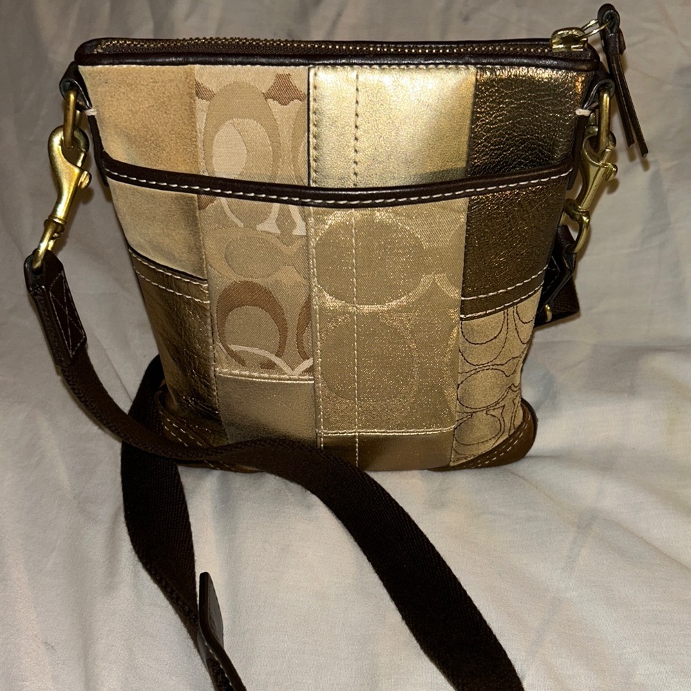 Vintage Y2K Limited Edition Coach Patchwork Swingback Messenger Crossbody